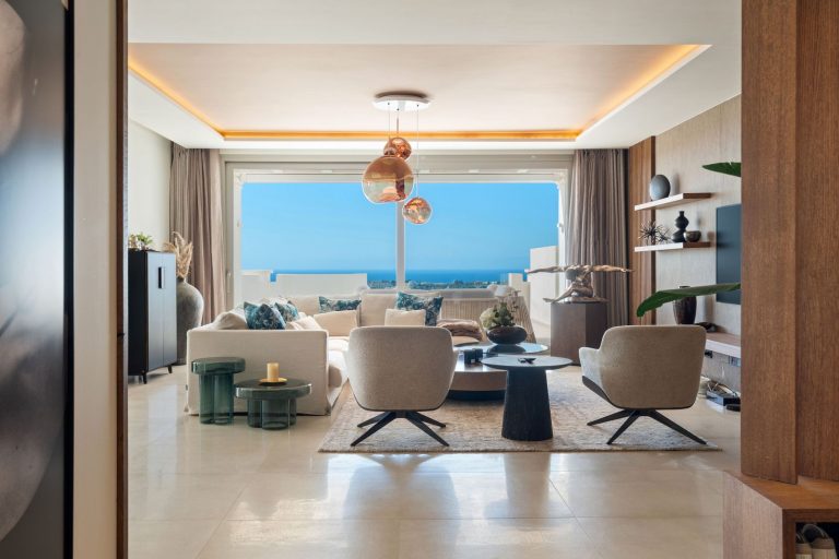 e2db8b38ae9a5e920f0911aca742bb2c - 6