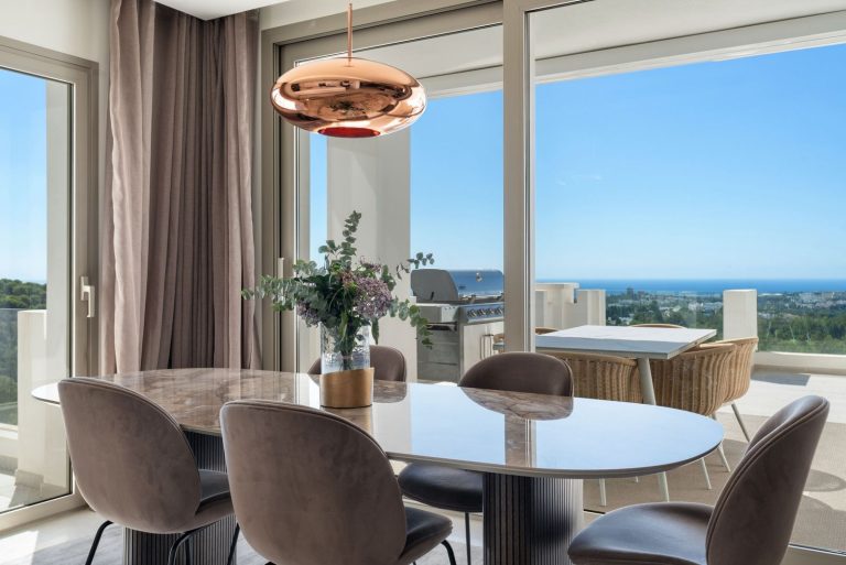 e2db8b38ae9a5e920f0911aca742bb2c - 7