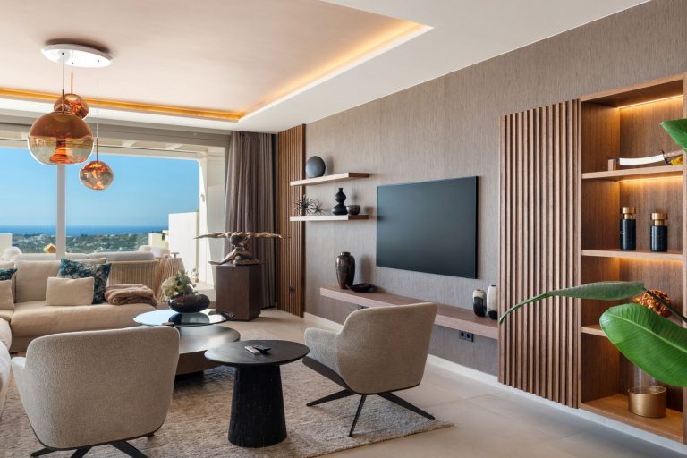 e2db8b38ae9a5e920f0911aca742bb2c - 8