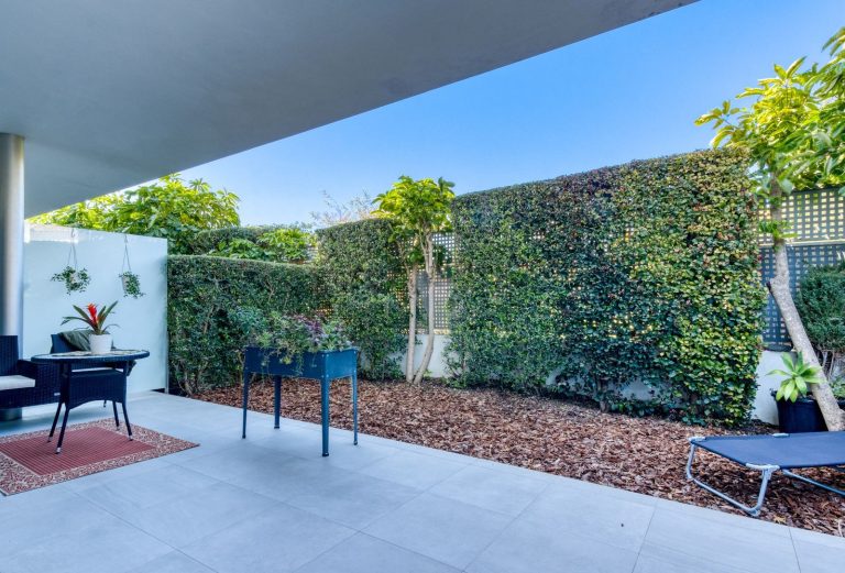 e2fc78090170e5676d196d067546be73 - 4