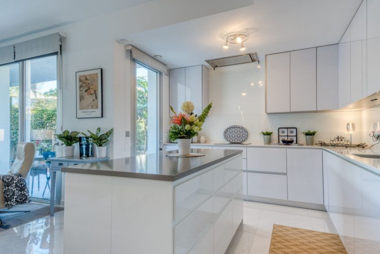 e2fc78090170e5676d196d067546be73 - 6