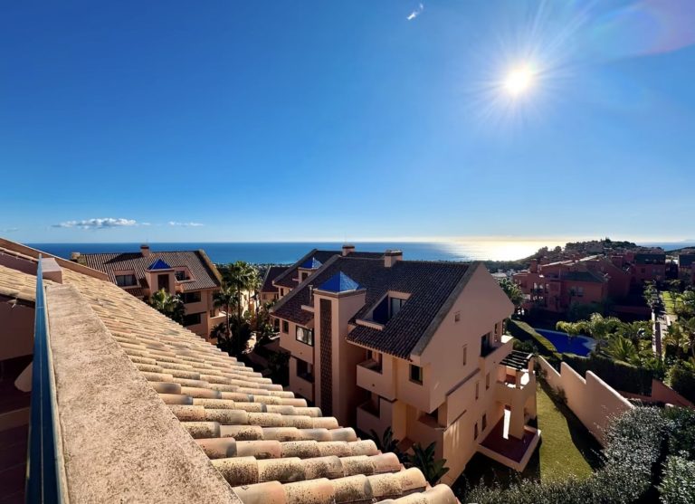 e34077e2f8d861585c6e6aea1b06ed14 - 1