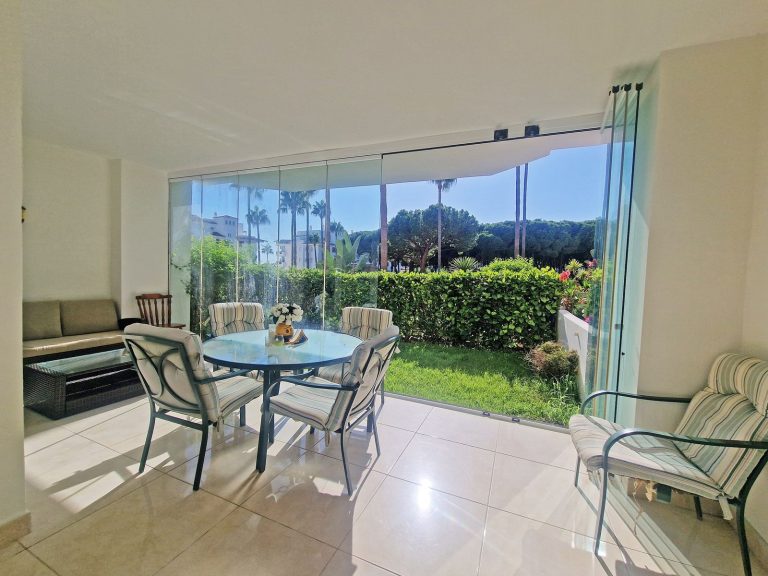 e43ddc09b51bfcf5500302af8384d951 - 10