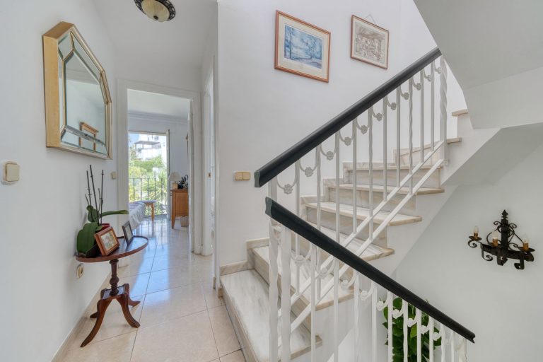 e480e80ef6f8d7dd50360200786660b2 - 10