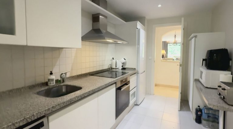 e4b80f4dc6925509695a9874b84f00da - 7