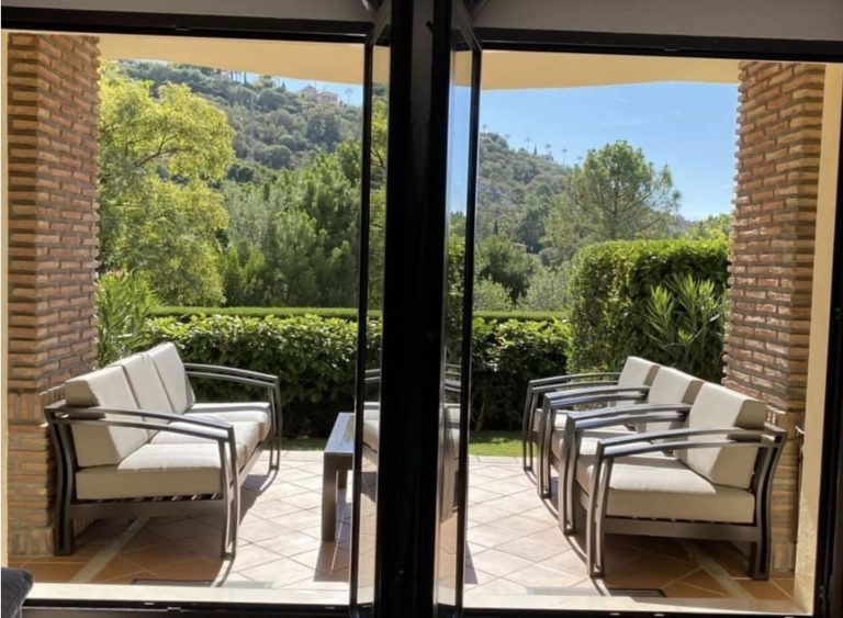 e4b80f4dc6925509695a9874b84f00da - 8