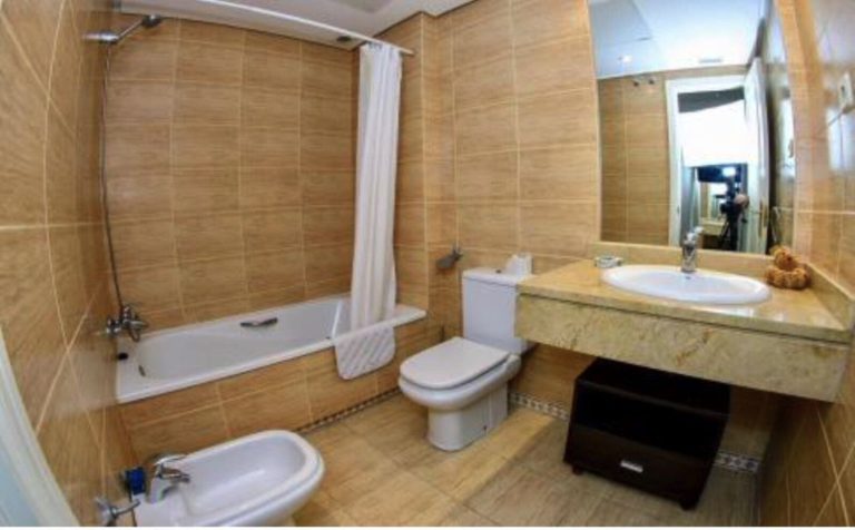 e4fa4067af8f7c94f75834a1b51e3a90 - 10