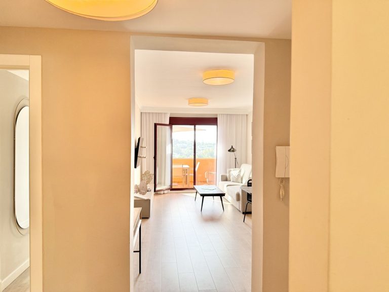 e5132f0d67e8735c2f7a78083c0518f9 - 12