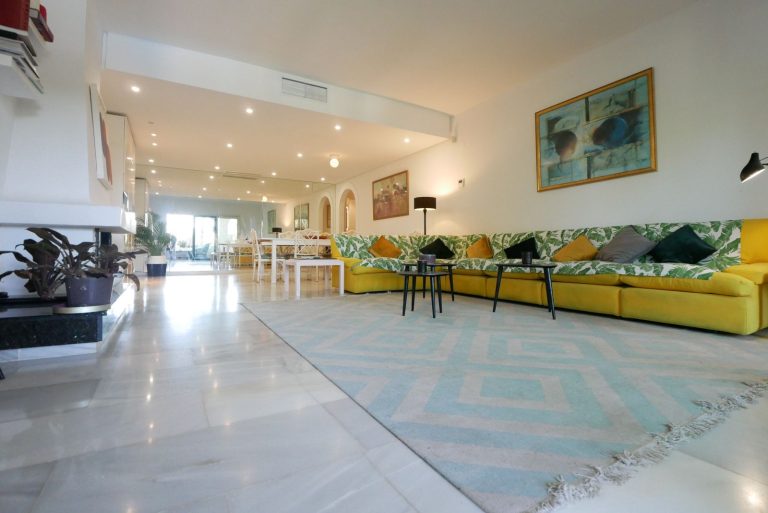 e545e8bc1c9a2d78e9a9c77df0ed9b40 - 2