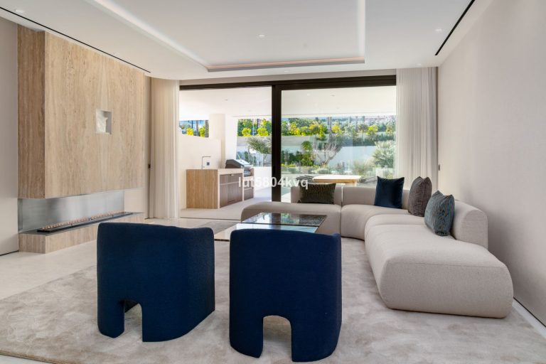 e550d46811b262bbeaf5d852eb6a64b6 - 5