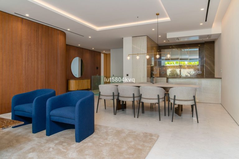 e550d46811b262bbeaf5d852eb6a64b6 - 9