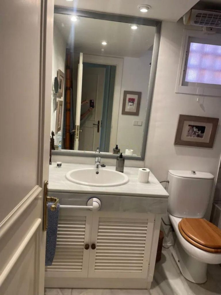 e58588cb6bb8defd09ee8959e4c5e48d - 9