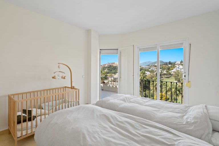 e5efd9392c0e5a76ba7a9c4185673841 - 11