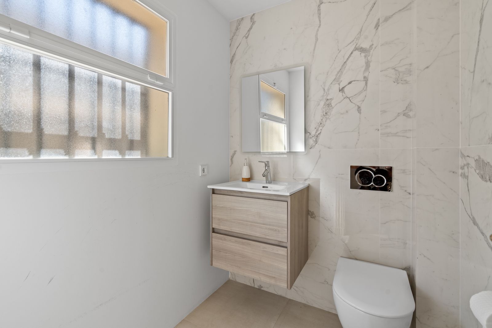 e5efd9392c0e5a76ba7a9c4185673841 - 9