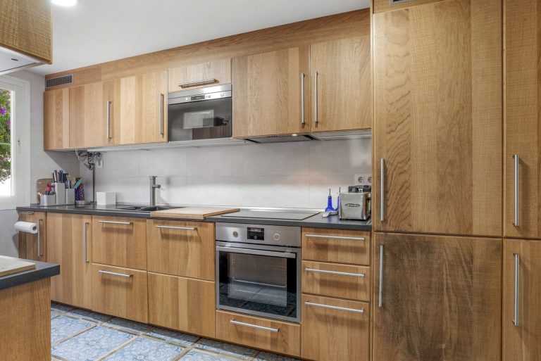 e6ac96c03293d85c75e22e4e34cdcfb2 - 11