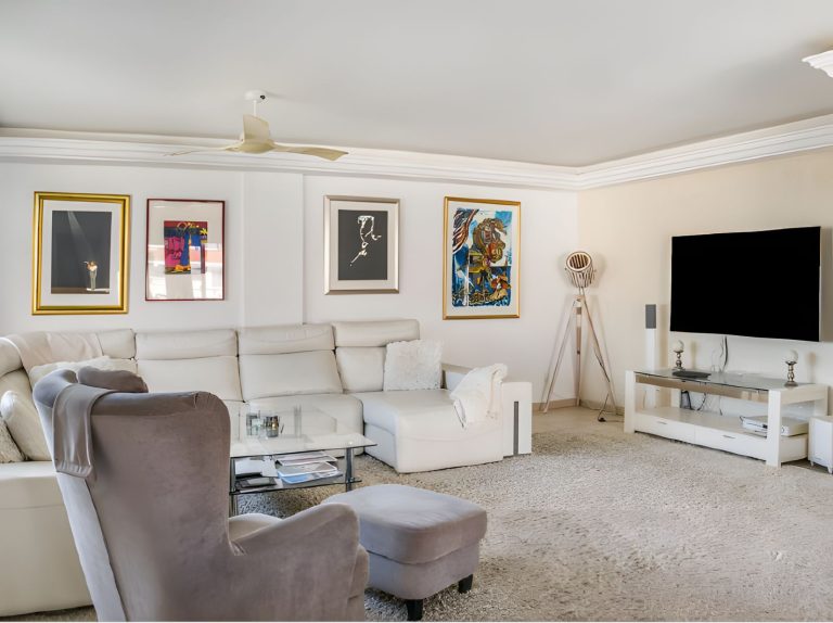 e704af2dcb5d7bf2ade2541c2bb53dd5 - 12