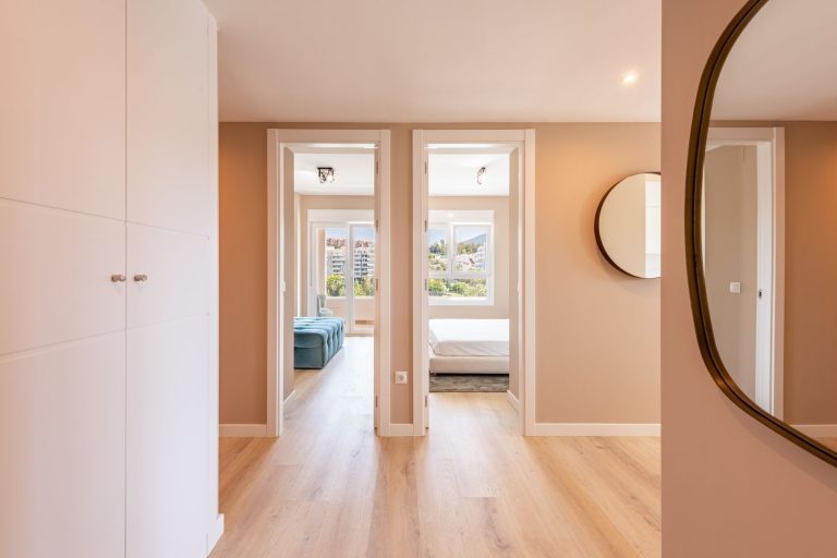 e9332d1a13c263e898499d74a5d019ad - 9