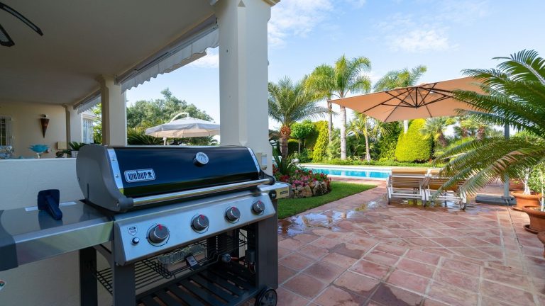 e95e38675594a477d5cc0adcc0cd4640 - 5