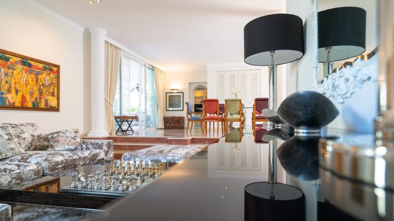 e95e38675594a477d5cc0adcc0cd4640 - 7