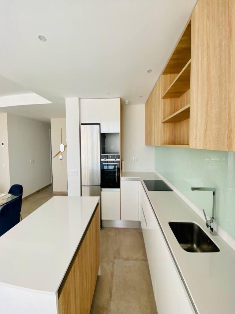 e9a4babf9b15233ef6c24209b465ab01 - 10