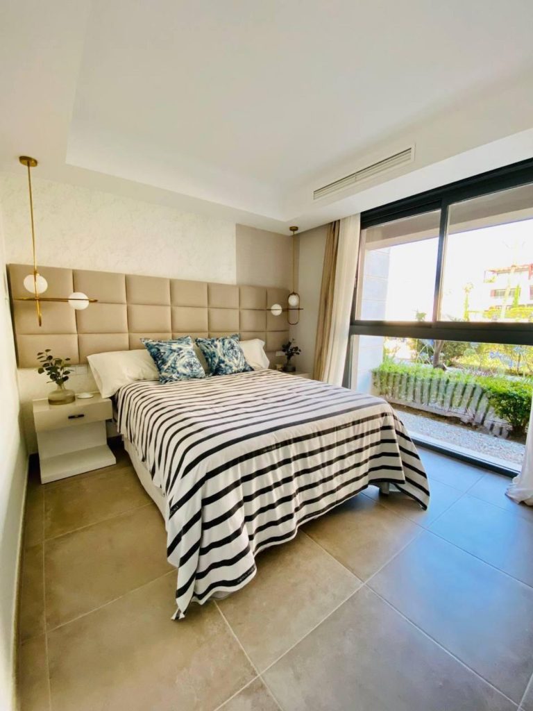 e9a4babf9b15233ef6c24209b465ab01 - 11