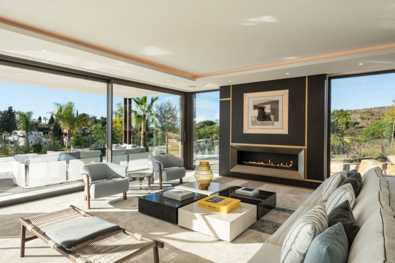 e9d4bab9ac0c25f32d55cbfe21f62e97 - 7