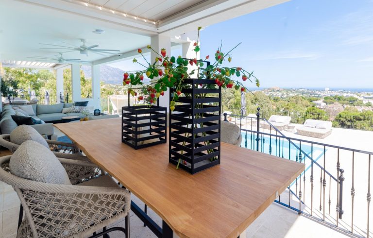 ea2d014686d294e8a668858c2696e465 - 15