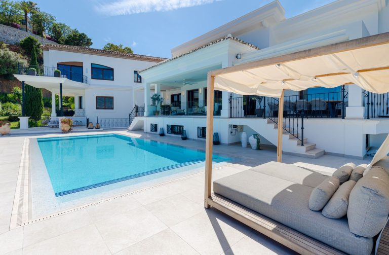 ea2d014686d294e8a668858c2696e465 - 8