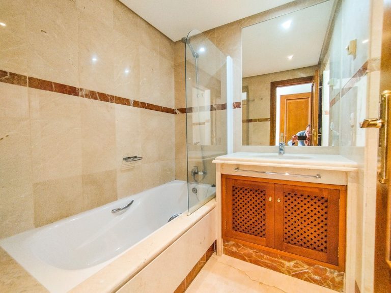 eb08de7772a00263b2fa06d8a78735c9 - 10