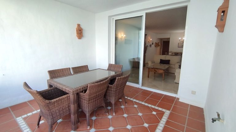 eb08de7772a00263b2fa06d8a78735c9 - 4