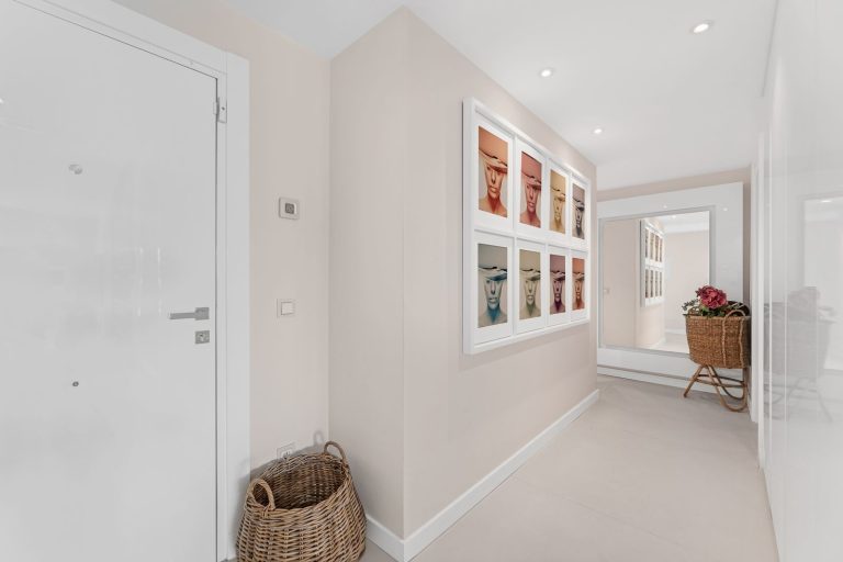 eb4d9c8e044cb3e716f46e75495688e5 - 6