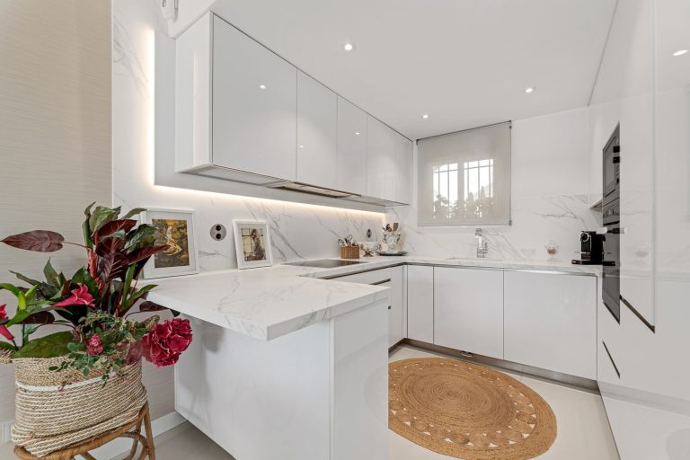 eb4d9c8e044cb3e716f46e75495688e5 - 8