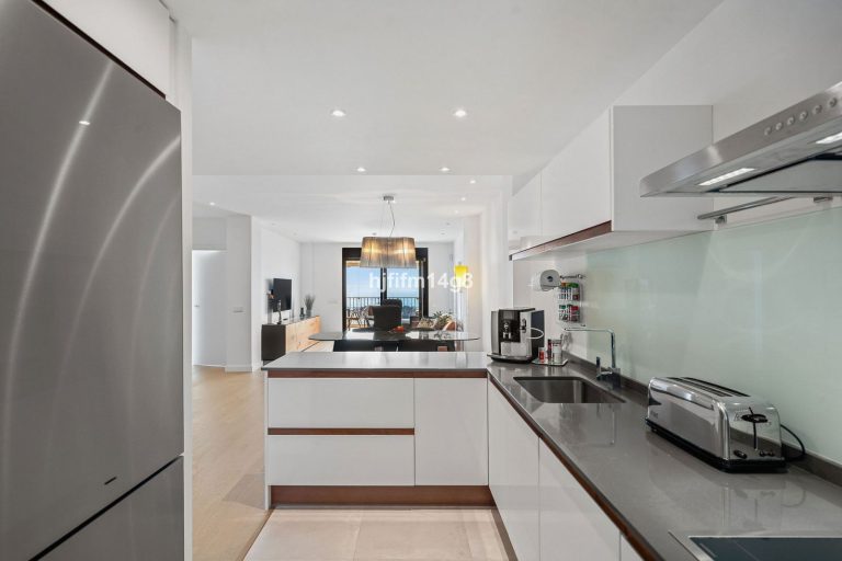 ec1f93675ee99e31e5d2dc1ff3f4ca8e - 11