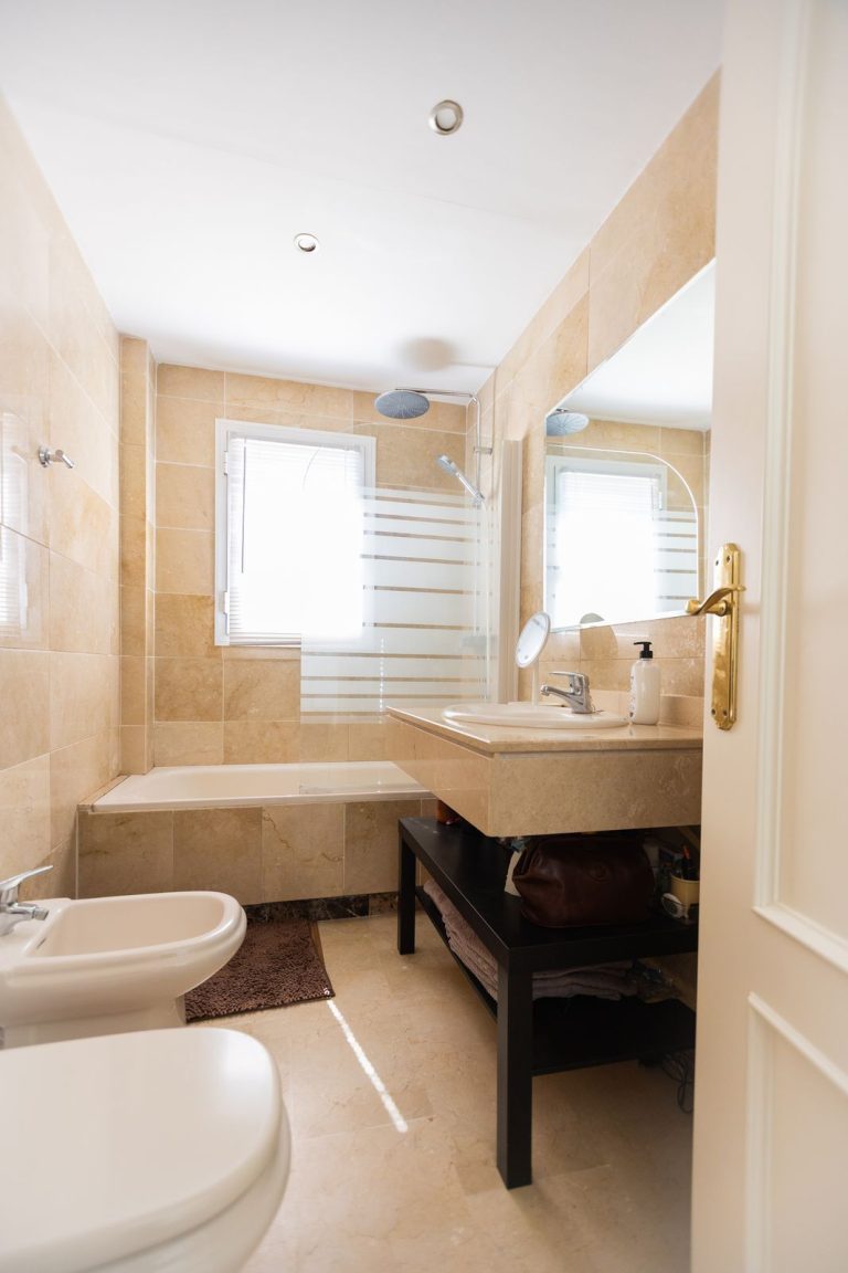 ecf6e22cfabc0c0de3e98164ce0cca80 - 12