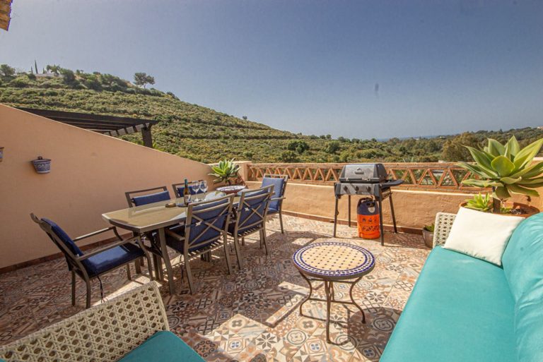 eda07d970a102c302bb3a9de89dd277a - 16