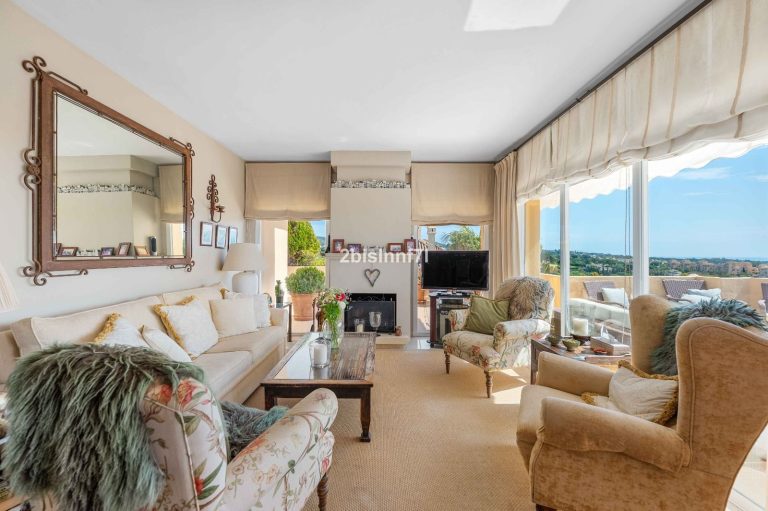 f015e3f7d1f59b643685a6ce073c9ef7 - 5