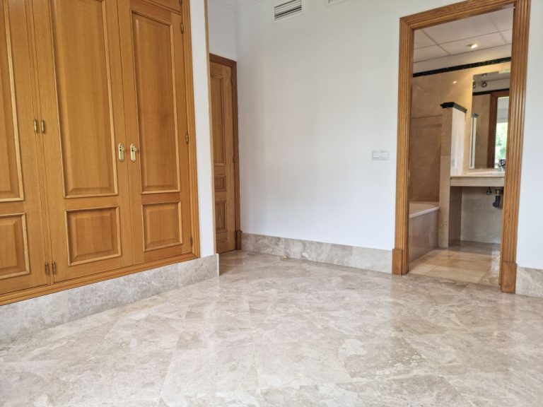 f1b0f7f1dc741b87ce3e7de197e8aef0 - 11