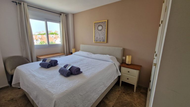 f64fefe0e4a96267925be5f76e840f9d - 5