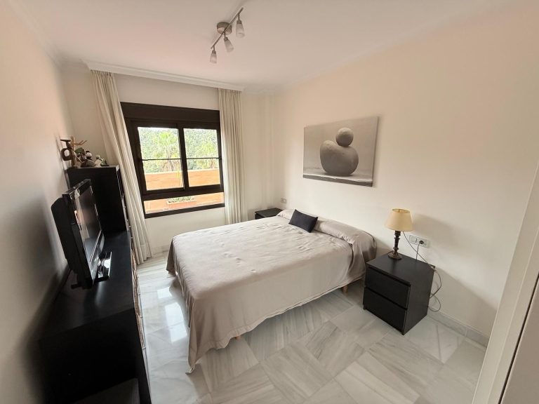 f6cc61f25d95452927509c27c557bf1e - 16