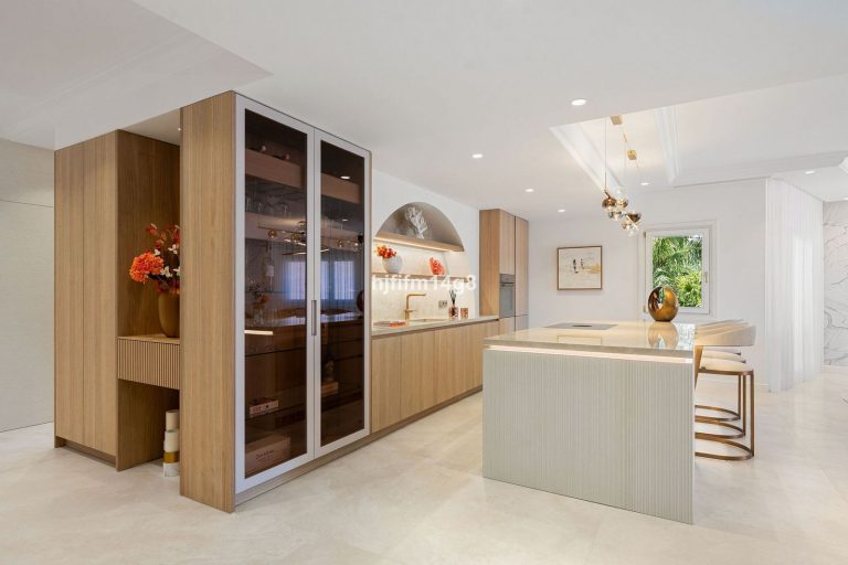 f6f75e91822d54b4758f984d7b44c4d1 - 7