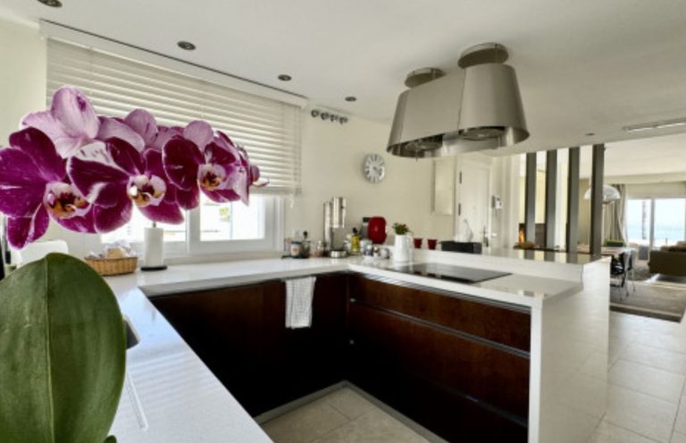 f70ab445fbb3abbe2da3b14510c59cfa - 5