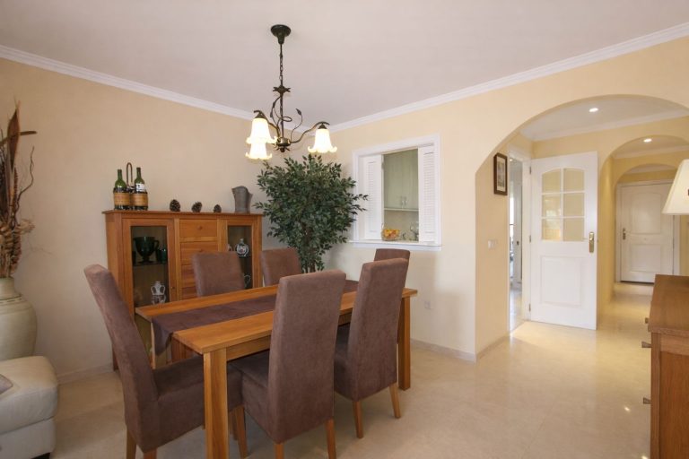 f84a5d82b3148e4b712e3146318ae9de - 6