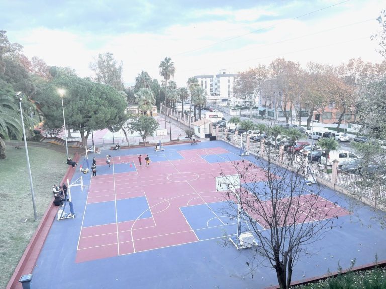 f932e6239f0045baec6c947d209dd0f3 - 12