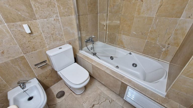 f93f695c3e76e95bff86989e8c8a8a86 - 7