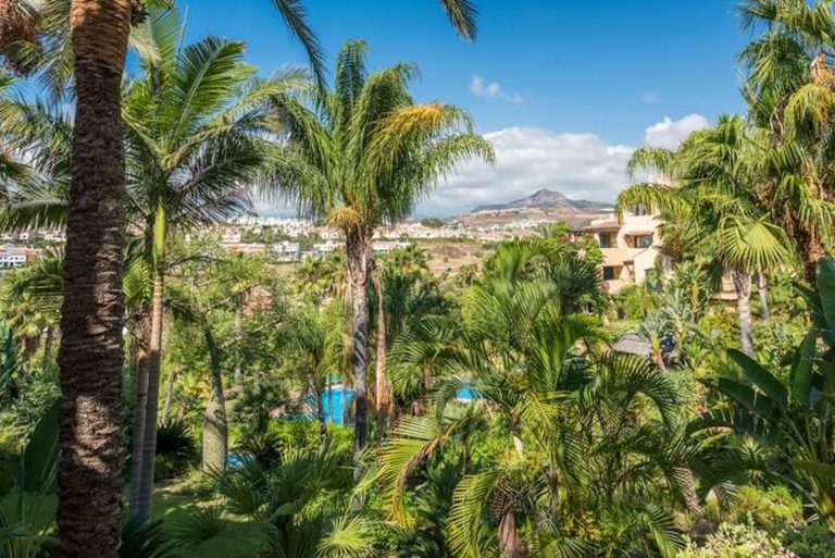 faf525fcff753733bc57a89e3c4a4d23 - 9