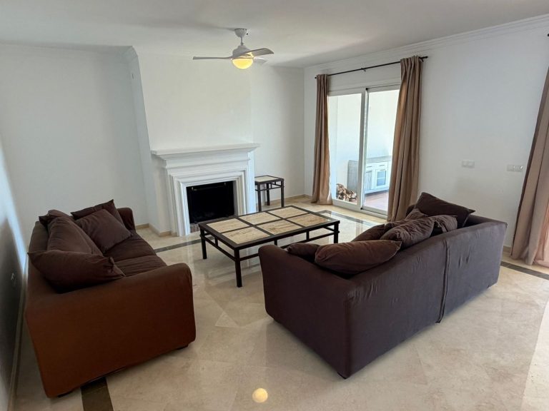 fb5bb2b2ae1816f57066e916181052e9 - 10