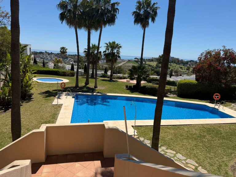 fb5bb2b2ae1816f57066e916181052e9 - 3