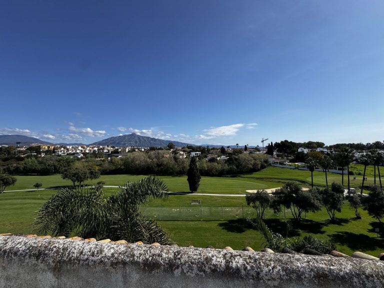 fb5d81c609a487b4d2d471d4b0bffdd9 - 2