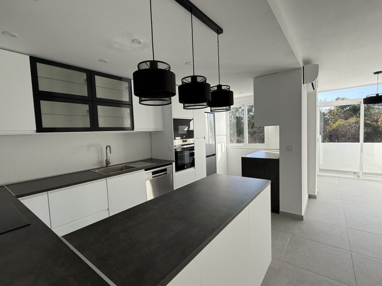 fc3be25aba9ff0d4afa5fbca1f29827f - 11