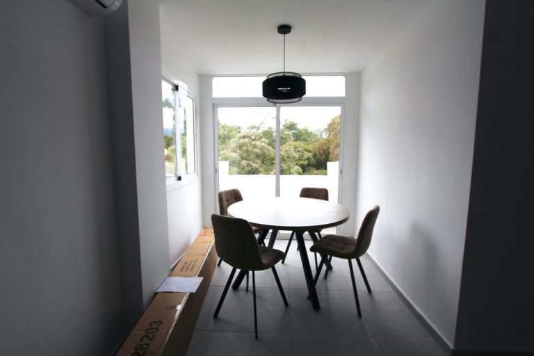 fc3be25aba9ff0d4afa5fbca1f29827f - 4